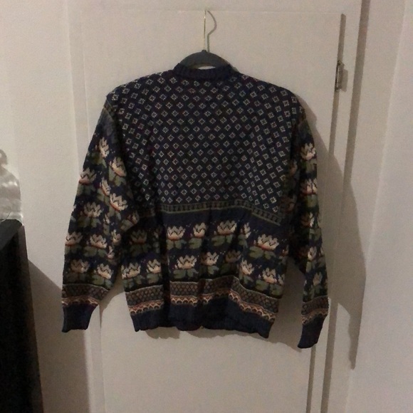 The Import Workshop tulips sweater button down large - Picture 2 of 12